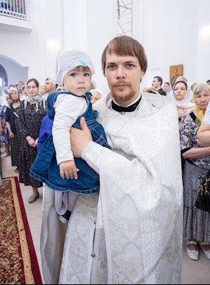 Митрополит Игнатий совершил малое освящение храма святителя Тихона Задонского г. Саратова и Божественную литургию в новоосвященном храме