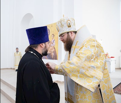 Митрополит Игнатий совершил малое освящение храма святителя Тихона Задонского г. Саратова и Божественную литургию в новоосвященном храме