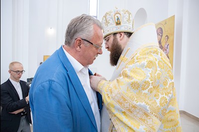 Митрополит Игнатий совершил малое освящение храма святителя Тихона Задонского г. Саратова и Божественную литургию в новоосвященном храме