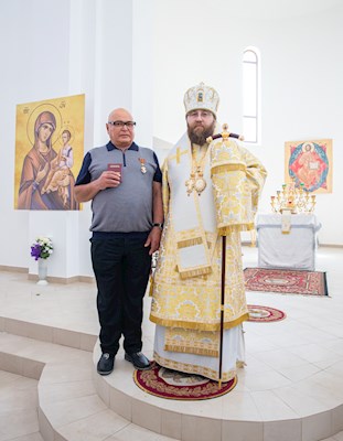 Митрополит Игнатий совершил малое освящение храма святителя Тихона Задонского г. Саратова и Божественную литургию в новоосвященном храме