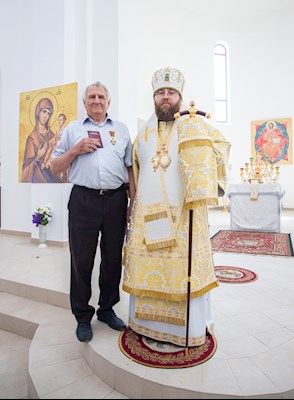 Митрополит Игнатий совершил малое освящение храма святителя Тихона Задонского г. Саратова и Божественную литургию в новоосвященном храме