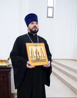 Митрополит Игнатий совершил малое освящение храма святителя Тихона Задонского г. Саратова и Божественную литургию в новоосвященном храме