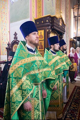 Митрополит Игнатий совершил Божественную литургию в Свято-Иоанновском женском монастыре с. Алексеевка Хвалынского района
