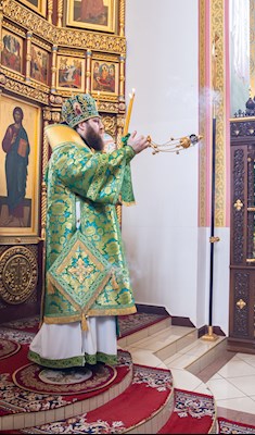 Митрополит Игнатий совершил Божественную литургию в Свято-Иоанновском женском монастыре с. Алексеевка Хвалынского района