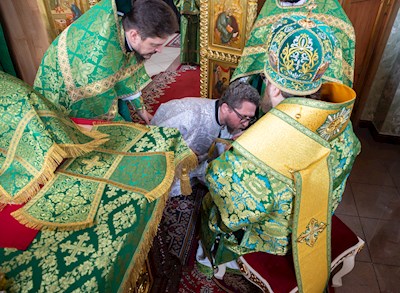 Митрополит Игнатий совершил Божественную литургию в Свято-Иоанновском женском монастыре с. Алексеевка Хвалынского района