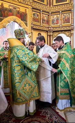 Митрополит Игнатий совершил Божественную литургию в Свято-Иоанновском женском монастыре с. Алексеевка Хвалынского района