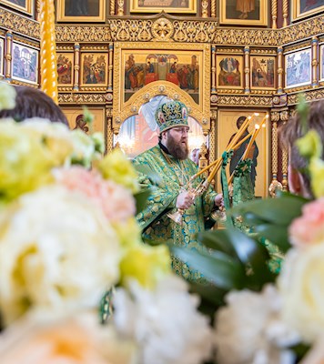 Митрополит Игнатий совершил Божественную литургию в Свято-Иоанновском женском монастыре с. Алексеевка Хвалынского района