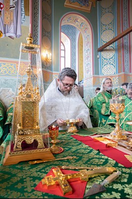 Митрополит Игнатий совершил Божественную литургию в Свято-Иоанновском женском монастыре с. Алексеевка Хвалынского района