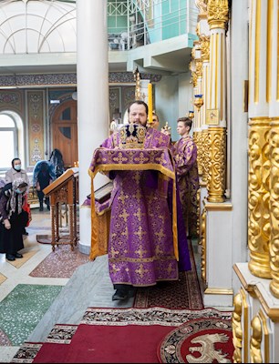 Митрополит Игнатий совершил Божественную литургию в храме Всех святых, в земле Русской просиявших, г. Саратова