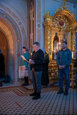 Митрополит Игнатий совершил великое повечерие с чтением канона преподобного Андрея Критского в Свято-Троицком кафедральном соборе г. Саратова