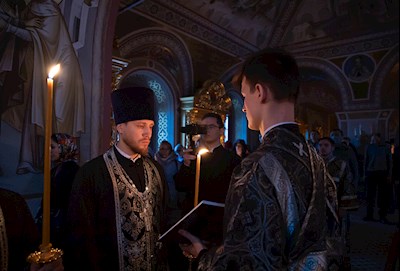 Митрополит Игнатий совершил великое повечерие с чтением канона преподобного Андрея Критского в Свято-Троицком кафедральном соборе г. Саратова
