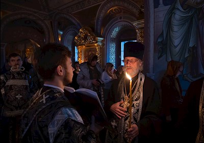 Митрополит Игнатий совершил великое повечерие с чтением канона преподобного Андрея Критского в Свято-Троицком кафедральном соборе г. Саратова
