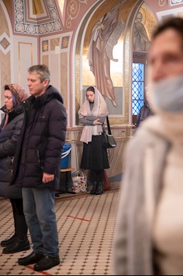 Митрополит Игнатий совершил великую вечерню в соединении с Литургией святителя Василия Великого в Свято-Троицком соборе г. Саратова