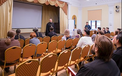 В Саратовской епархии прошел семинар «Молодежь — проекция в будущее»