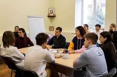Студенты СГУ побывали в информационно-издательском отделе Саратовской епархии