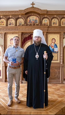 Митрополит Игнатий вручил награды сотрудникам Саратовского епархиального управления