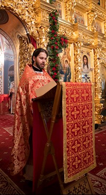 Митрополит Игнатий совершил ночное пасхальное богослужение