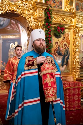 Митрополит Игнатий совершил ночное пасхальное богослужение