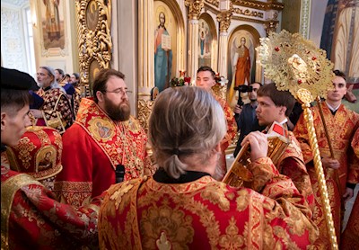 Митрополит Игнатий совершил Великую пасхальную вечерню в Покровском соборе г. Саратова