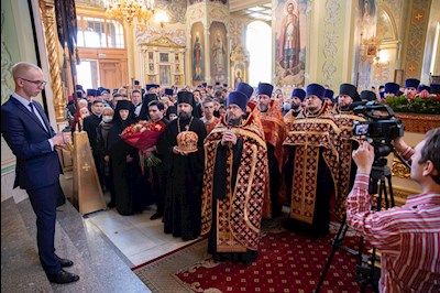 Митрополит Игнатий совершил Великую пасхальную вечерню в Покровском соборе г. Саратова