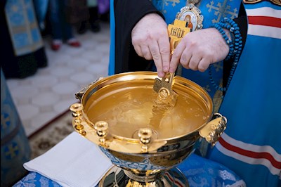 Митрополит Игнатий совершил молебен перед иконой Божией Матери «Победительная»