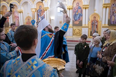 Митрополит Игнатий совершил молебен перед иконой Божией Матери «Победительная»