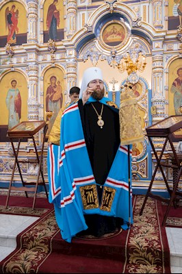 Митрополит Игнатий совершил Великое освящение храма святых первоверховных апостолов Петра и Павла г. Аткарска и Божественную литургию в новоосвященном храме