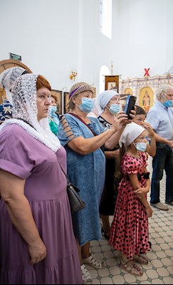 Митрополит Игнатий совершил Великое освящение храма святых первоверховных апостолов Петра и Павла г. Аткарска и Божественную литургию в новоосвященном храме