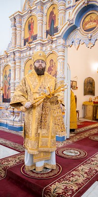 Митрополит Игнатий совершил Великое освящение храма святых первоверховных апостолов Петра и Павла г. Аткарска и Божественную литургию в новоосвященном храме