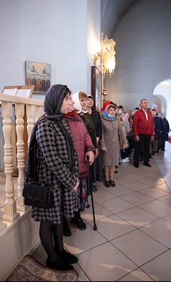 Митрополит Игнатий совершил Божественную литургию в храме в честь Покрова Пресвятой Богородицы г. Петровска