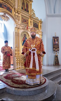 Митрополит Игнатий совершил Божественную литургию в храме в честь Покрова Пресвятой Богородицы г. Петровска