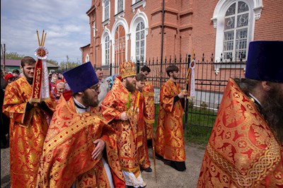 Митрополит Игнатий совершил Божественную литургию в храме в честь Покрова Пресвятой Богородицы г. Петровска