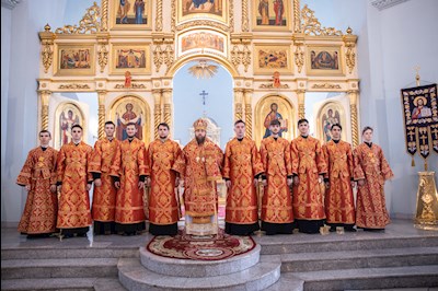 Митрополит Игнатий совершил Божественную литургию в храме в честь Покрова Пресвятой Богородицы г. Петровска