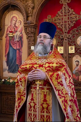 Митрополит Игнатий совершил Божественную литургию в храме святых бессребреников и чудотворцев Космы и Дамиана г. Саратова