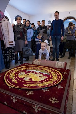Митрополит Игнатий совершил Божественную литургию в храме святых бессребреников и чудотворцев Космы и Дамиана г. Саратова