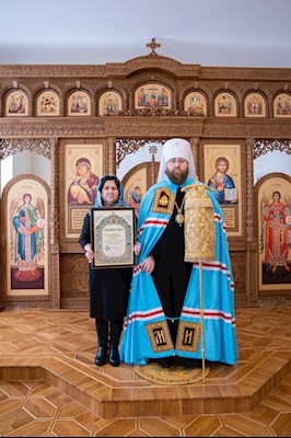 Митрополит Игнатий вручил Архиерейские грамоты сотрудникам епархиального управления