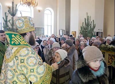 Митрополит Игнатий совершил Божественную литургию в кафедральном соборе Живоначальной Троицы г. Вольска