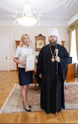 Митрополит Игнатий вручил награды сотрудникам ГИБДД