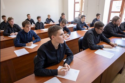 В СПДС начались вступительные экзамены