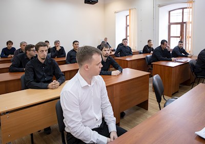 В СПДС начались вступительные экзамены