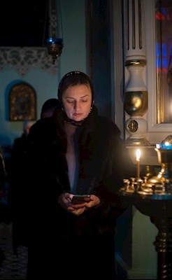 Митрополит Игнатий совершил Великое повечерие с чтением великого покаянного канона святого Андрея Критского в Свято-Духовском соборе г. Саратова