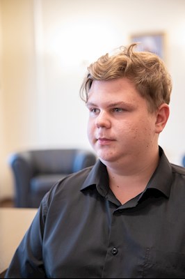 Митрополит Игнатий провел собеседование с абитуриентами СПДС