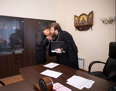 Митрополит Игнатий провел собеседование с абитуриентами СПДС