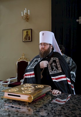 Митрополит Игнатий совершил великое повечерие с чтением канона преподобного Андрея Критского в Покровском соборе г. Саратова
