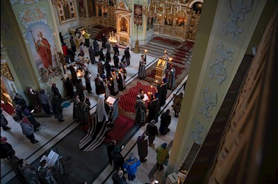 Митрополит Игнатий совершил великое повечерие с чтением канона преподобного Андрея Критского в Покровском соборе г. Саратова