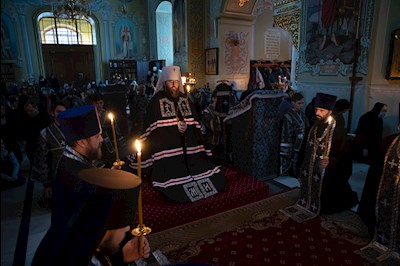 Митрополит Игнатий совершил великое повечерие с чтением канона преподобного Андрея Критского в Покровском соборе г. Саратова