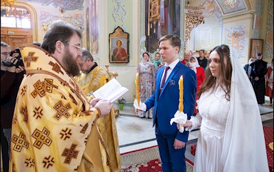 Митрополит Игнатий совершил Таинство венчания
