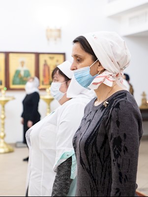 Митрополит Игнатий совершил Божественную литургию в домовом храме в честь Владимирской иконы Божией Матери г. Саратова
