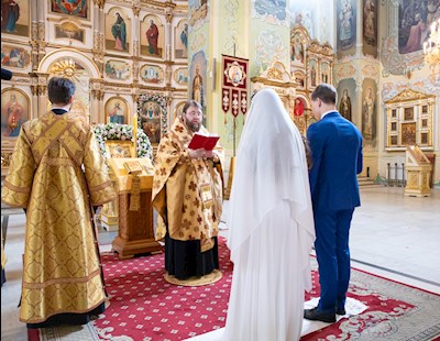 Митрополит Игнатий совершил Таинство венчания