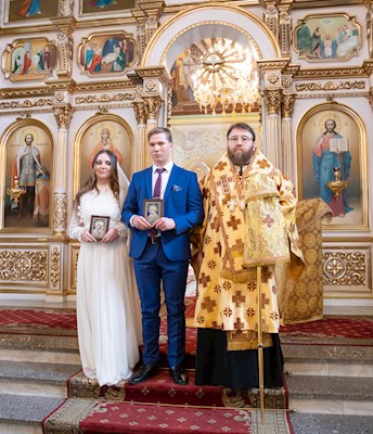 Митрополит Игнатий совершил Таинство венчания